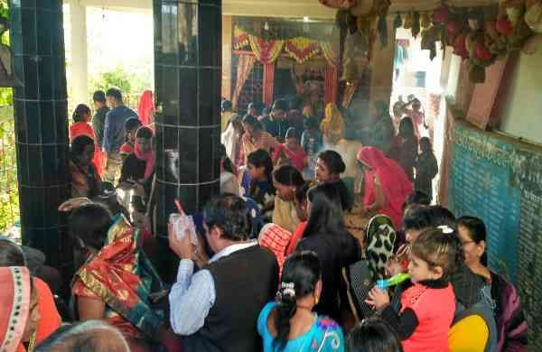 Worship in temple