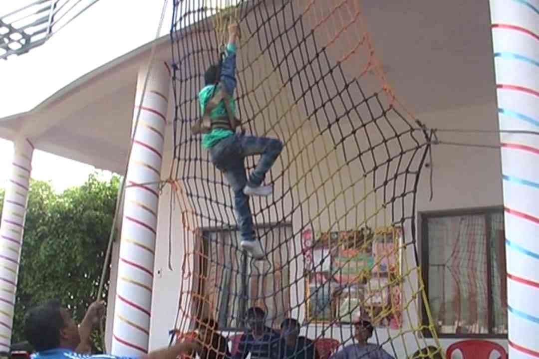 Paragliding in School Kaushambi