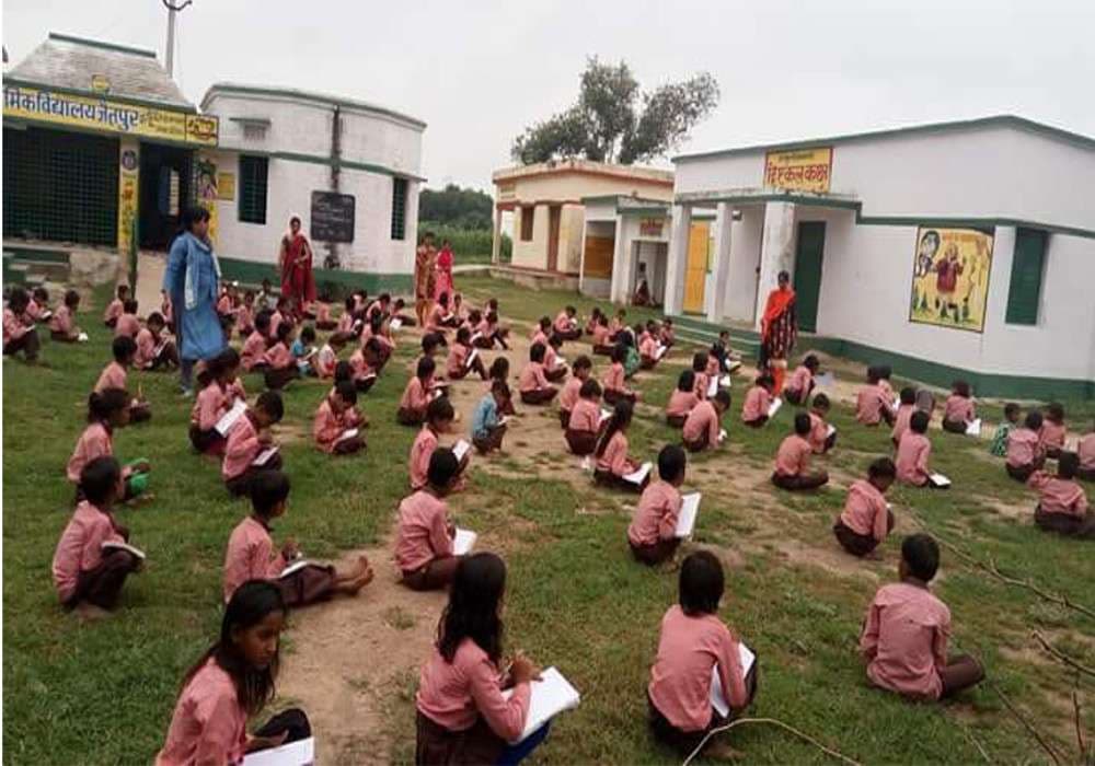 jaitpur primary school Teachers Day 