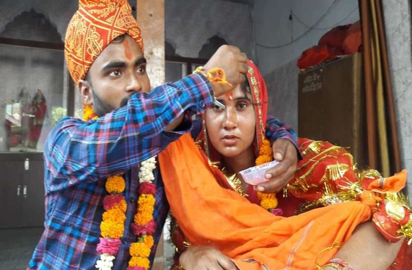 talaq victim marriage in temple with hindu boy