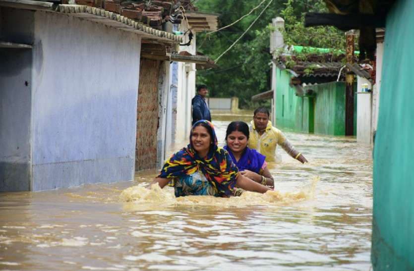 Photo Gallery : कोरबा शहर हुआ पानी-पानी, कई लोगों का आशियाना टूटा, मौसम विभाग ने जारी किया अलर्ट