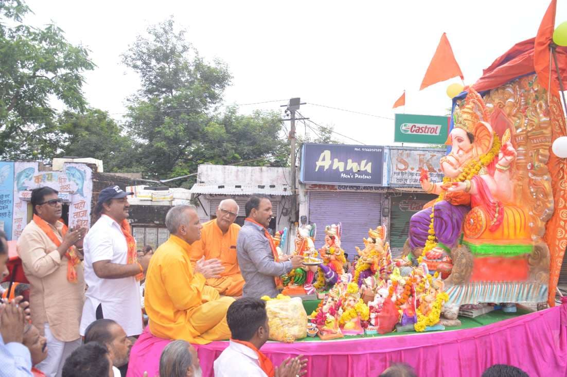 A pictorial tableau of the procession of Anant Chaturvedi in Jhalawar