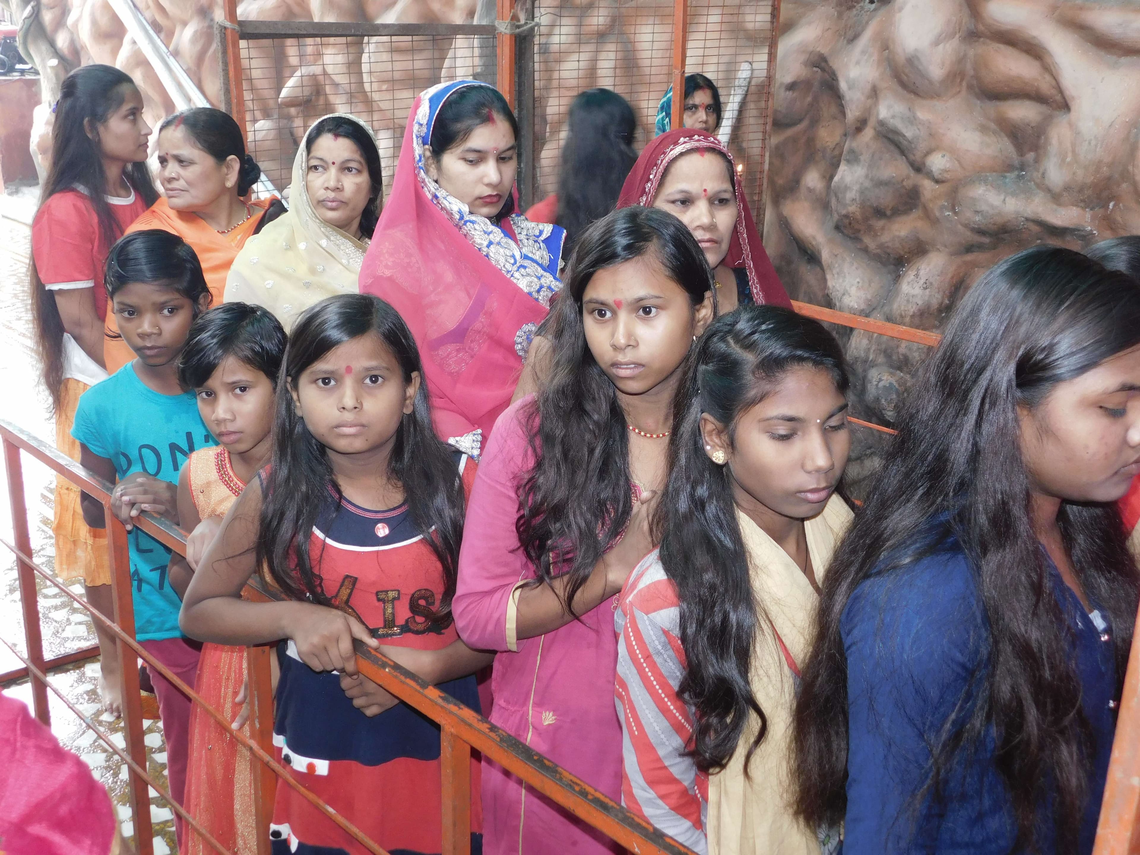 Crowds of devotees gathered to offer water to Mata Rani on the auspic