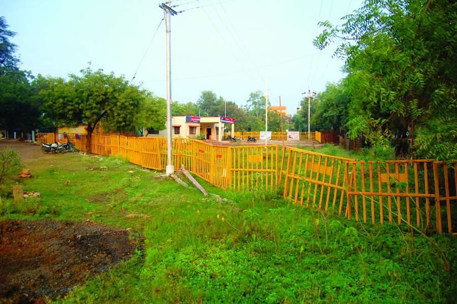 Security of these barricade police stations