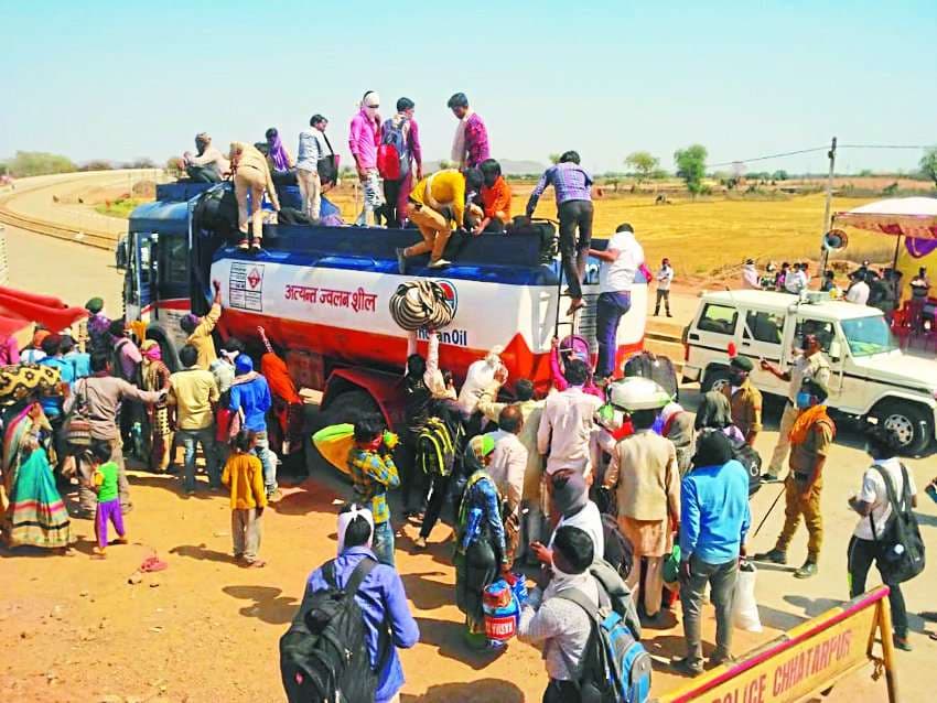 Thousands of workers trapped in UP-MP border seal