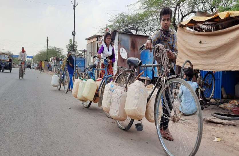 Children battling with elders due to severe water scarcity