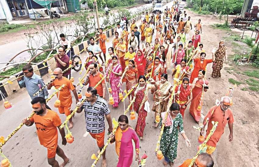 Saavan 2023 : Aghori was seen doing Har Har Mahadev Tandav