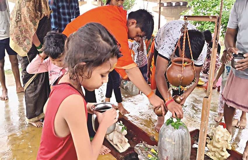 Saavan 2023 : Aghori was seen doing Har Har Mahadev Tandav