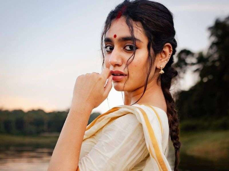 priya_prakash_wink.jpg