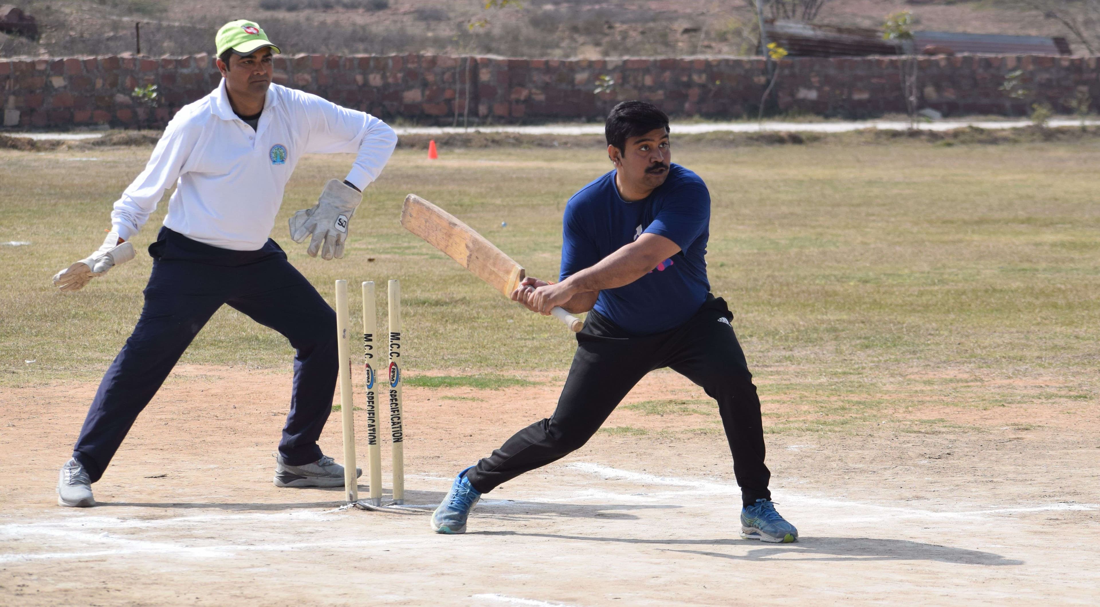 How the Collector thrashed the bowlers of Journalist XI in a friendly match...see pictures