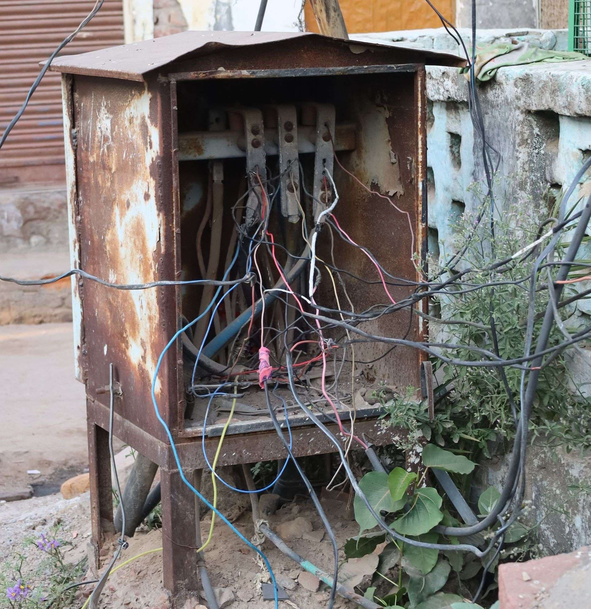 Fuse boxes are inviting accidents, Electricity Corporation is being negligent... see pictures