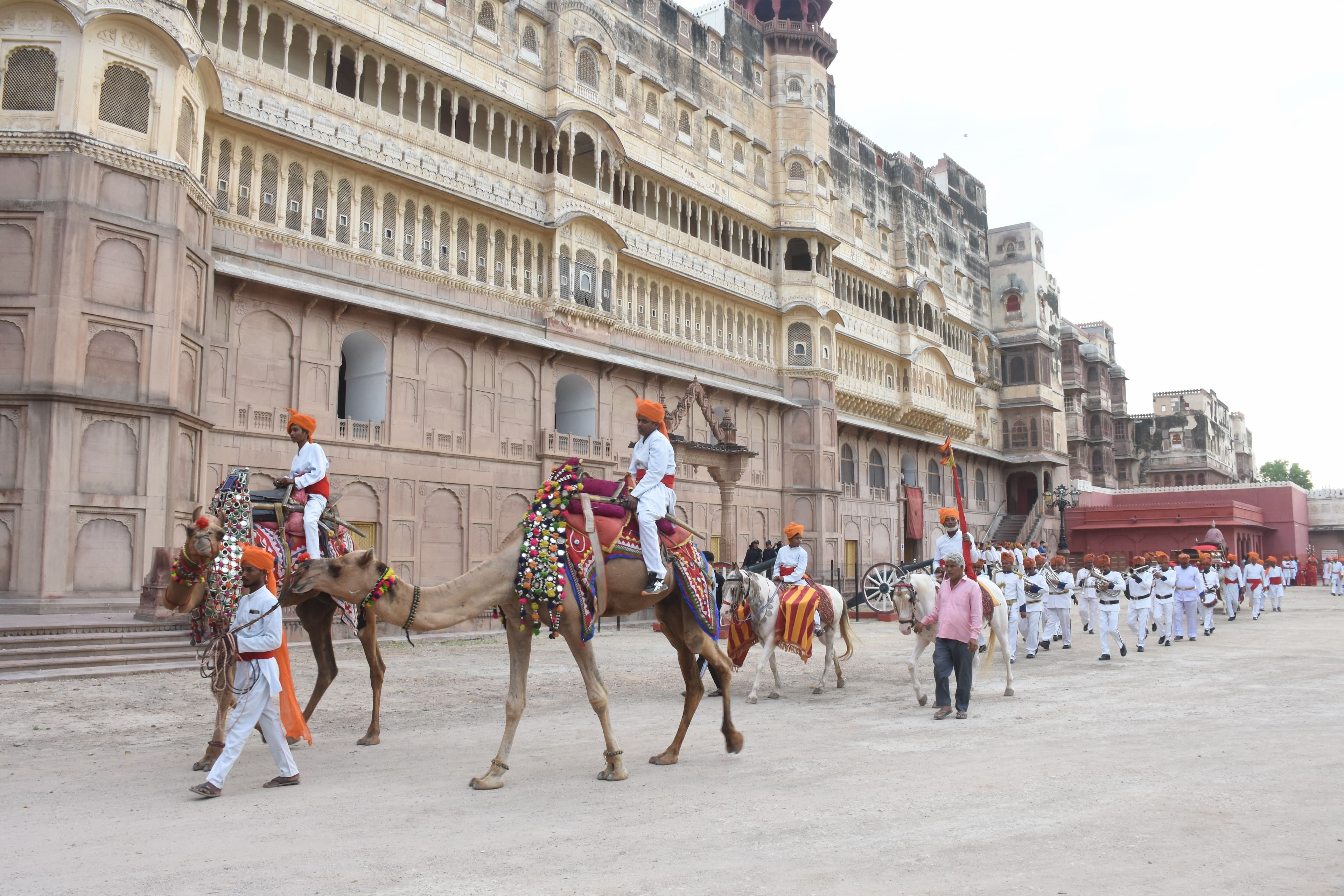 Royal Lavajme Sek Teej Ride