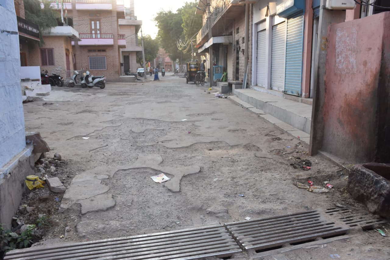 Pothole filling work continues in the city on Diwali