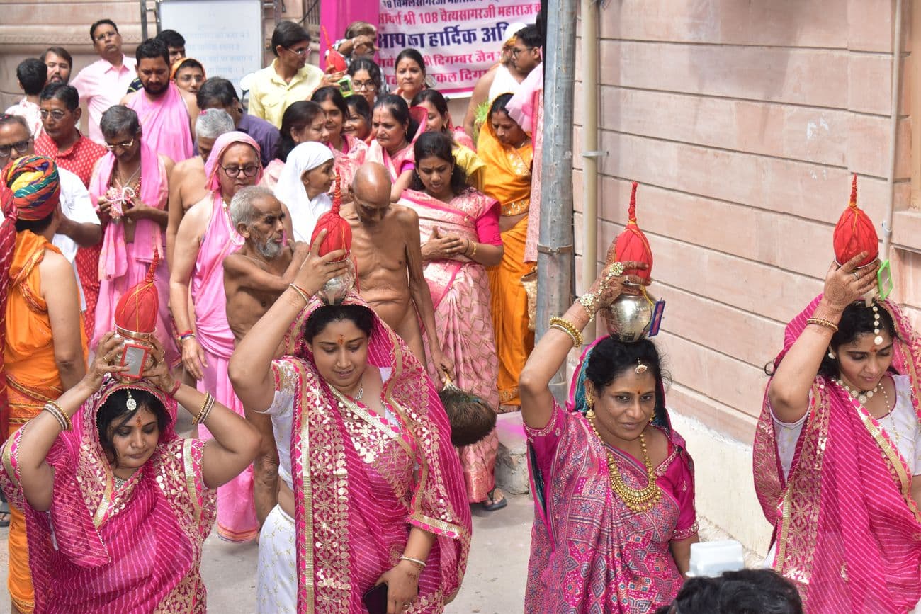 Shri Siddhachakra Mahamandal Vidhan and Knowledge-Meditation-Jinbhakti Yagya Procession