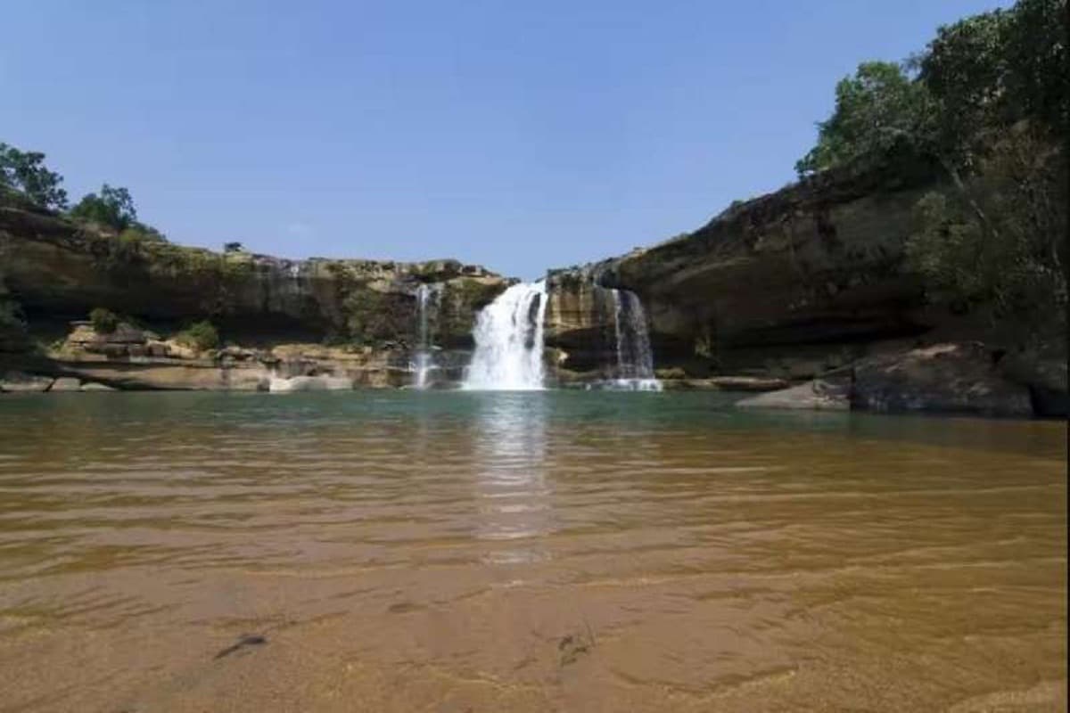 Rakasganda Waterfall