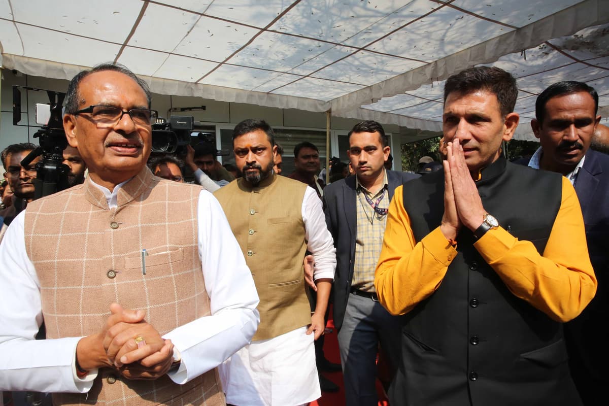 Shivraj Singh Chouhan And Jittu patwari