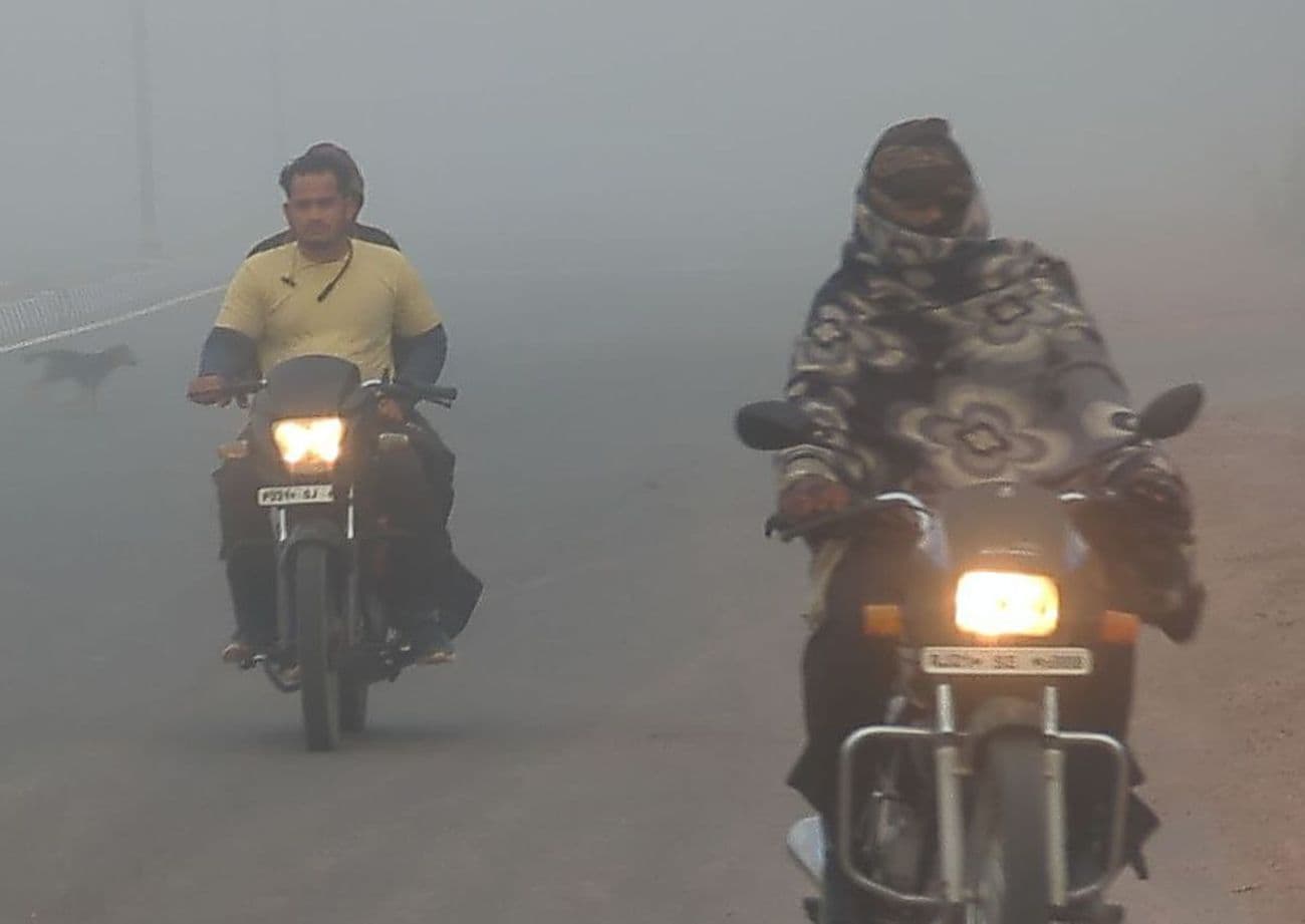 Fog and winter return again in Nagaur