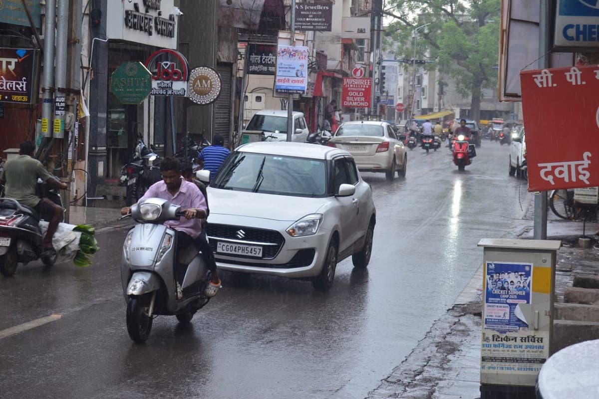Pre Monsoon: प्री-मानसून ने पकड़ी रफ्तार! अगले 7 दिनों तक बारिश के आसार, 22 जिलों में ऑरेंज-येलो अलर्ट
