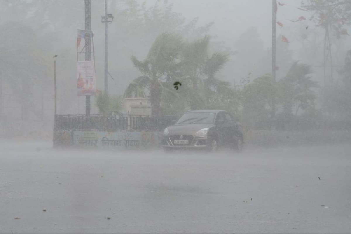 Monsoon 2025: 1 जून को केरल में दस्तक देगा मानसून! प्रदेश के कई जिलों में बिगड़ेगा मौसम का मिजाज, होगी बारिश