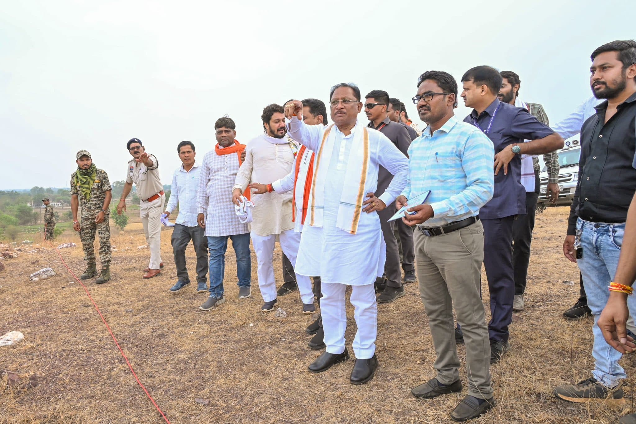 सिद्धबाबा जलाशय परियोजना का CM साय ने किया निरीक्षण, कहा- 34 ग्रामों तक पहुँचेगा विकास का प्रवाह, PHOTO