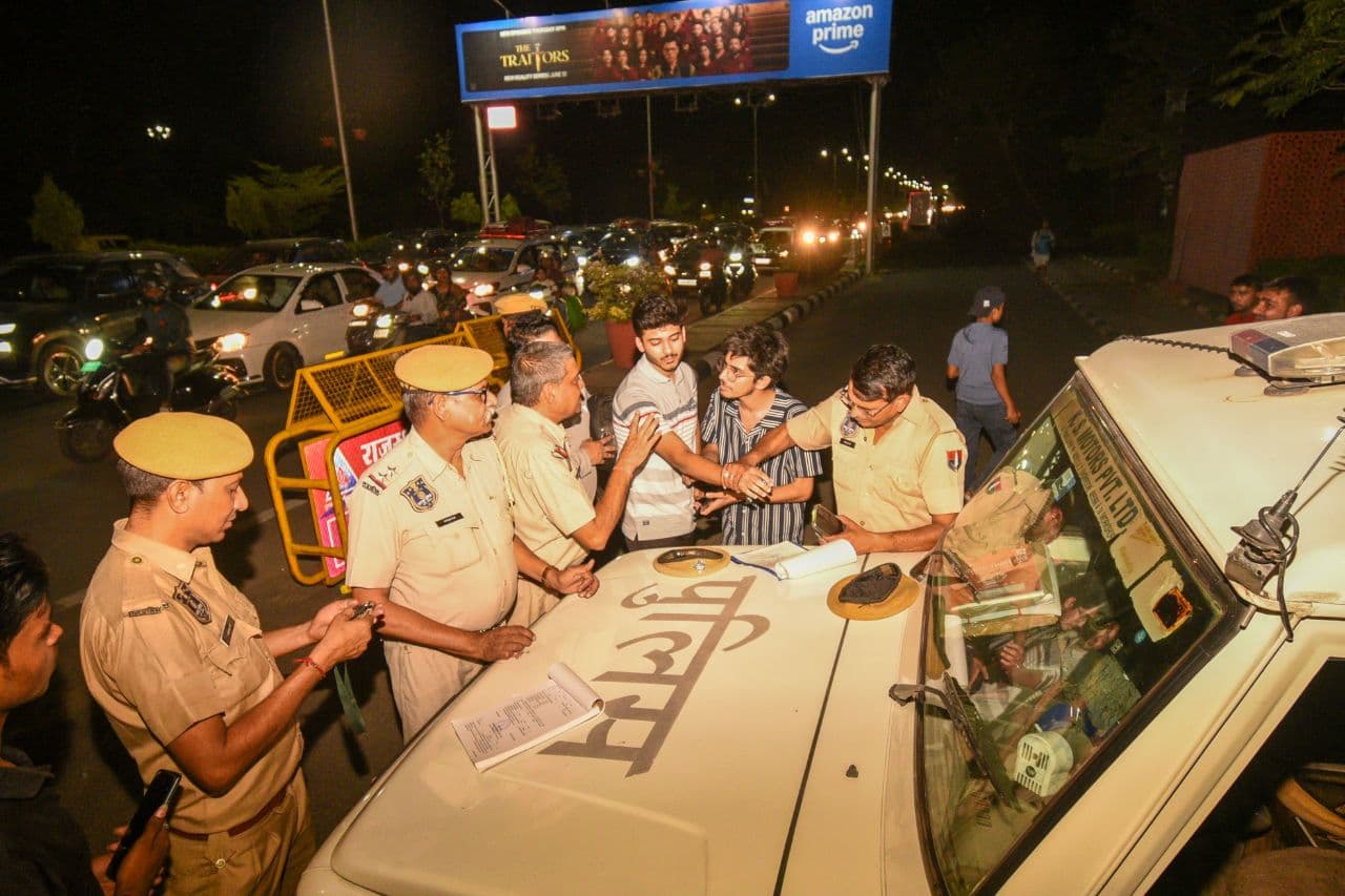 Police checking at jln Marg 