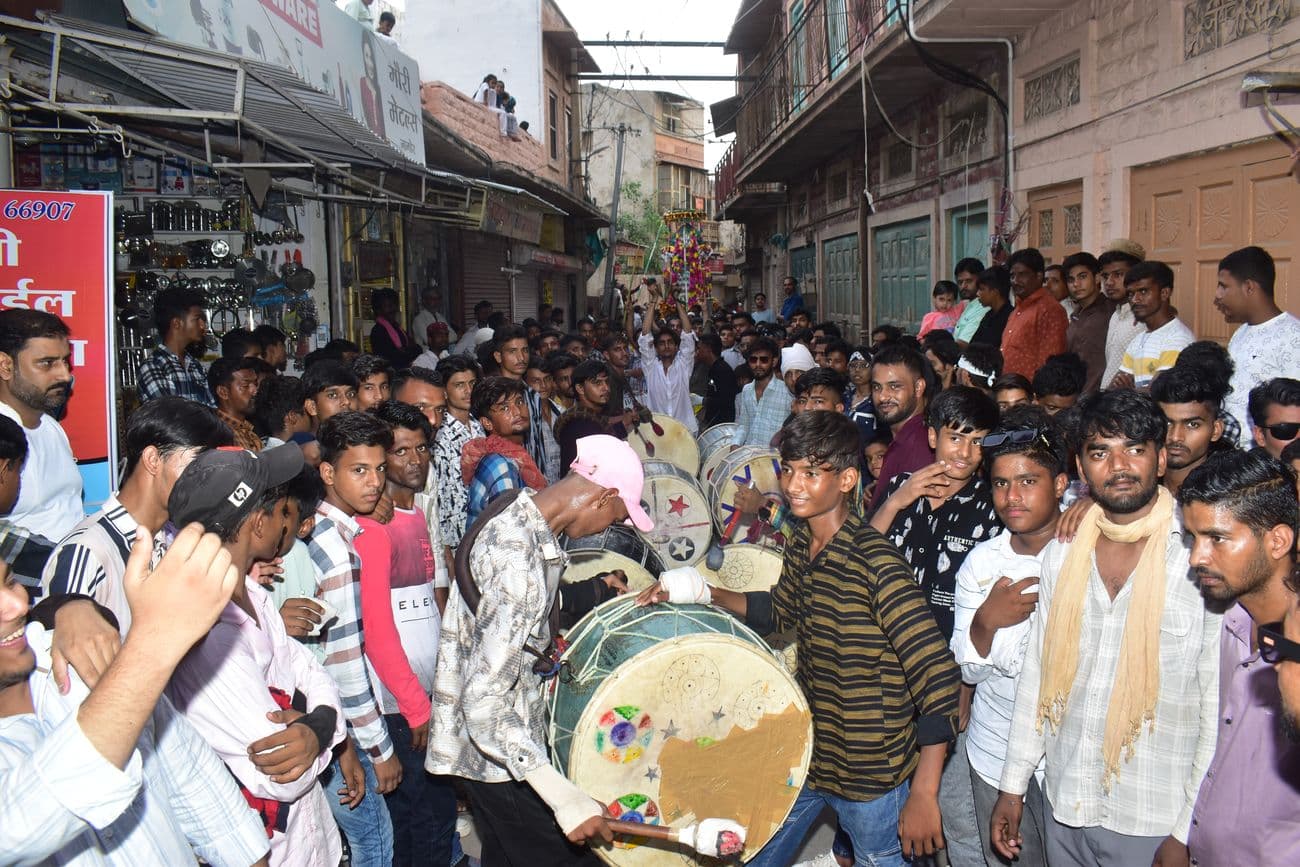 Tajiks were taken out in the city with mournful tunes in memory of the martyrs of Karbala.