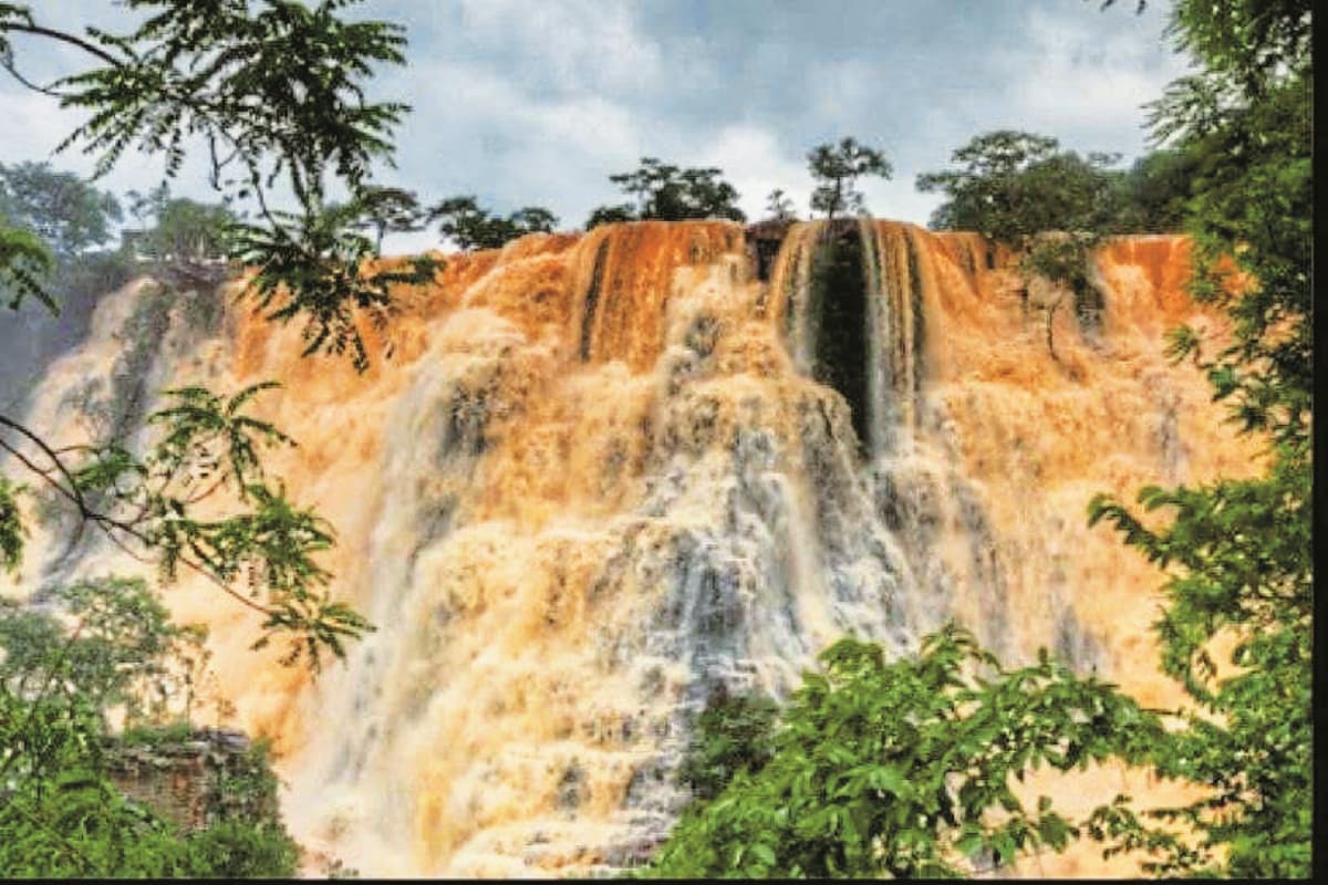 CG Tourism Place: मानसून के साथ लौटा प्राकृतिक झरनों का सौंदर्य, तस्वीरें मोह लेंगी मन… आप भी जरूर जाए घूमने