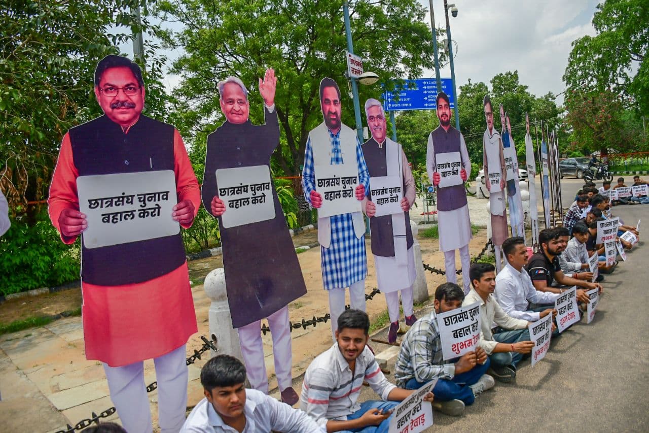 Demo at Rajasthan University 