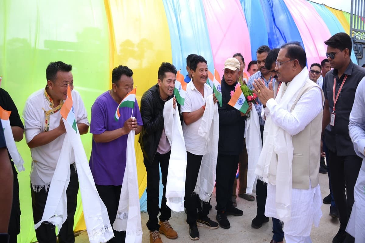 CG News: तिब्बती रीति-रिवाजों के अनुरूप आत्मीय स्वागत से CM साय हुए अभिभूत, देखें तस्वीरें